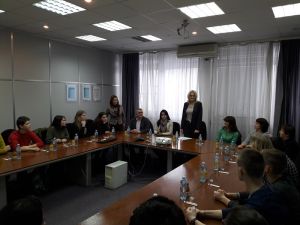 ST. PETERSBURG STUDENTS VISIT TIGAR AD